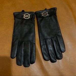 Michael kors gloves